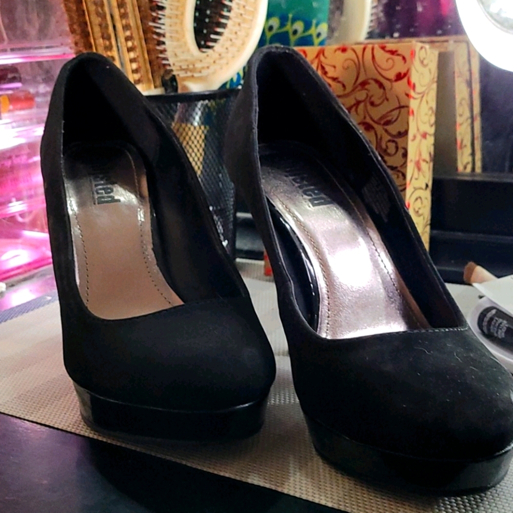 Kenneth Cole High Heel Shoes 👠